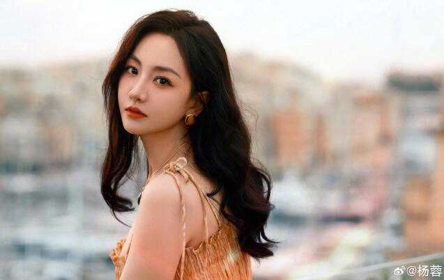 于正回应杨蓉何时进组：剧都推掉了 蓉蓉开心就好