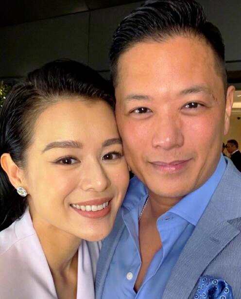 李乘德夜店风波后首晒与胡杏儿合照 ?