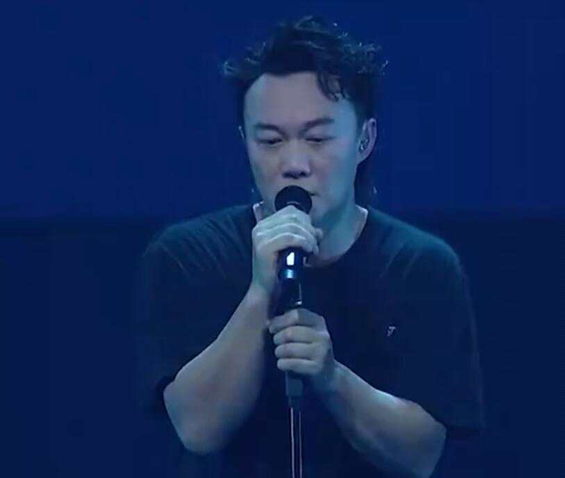 陈奕迅确诊新冠 陈奕迅就演唱会延期道歉