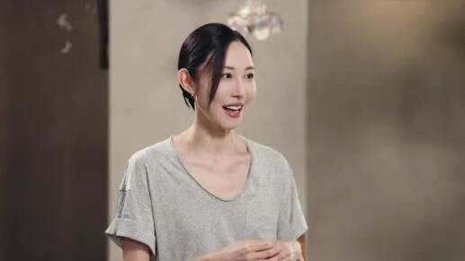 歌舞团演员朱洁静自曝罹患乳腺癌 放化疗25次