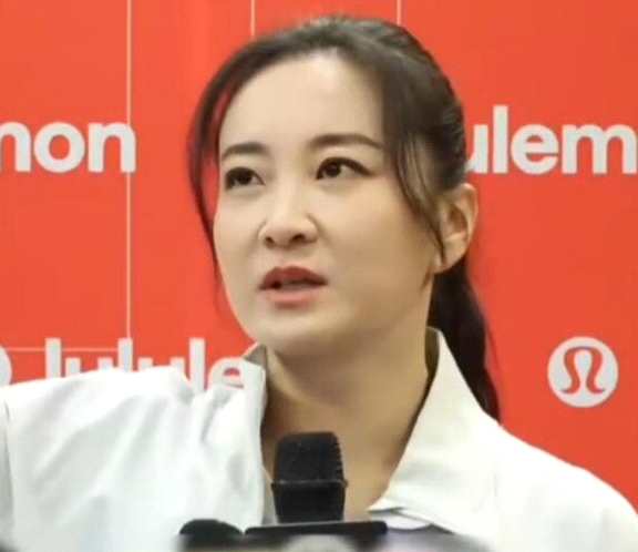 贾玲又瘦了 称自己是非常喜欢和擅长运动的人