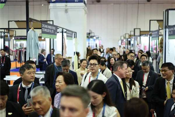 绘就产业发展新蓝图，迈向“韧性协同”新纪元！APTEXPO 2025新加坡启幕