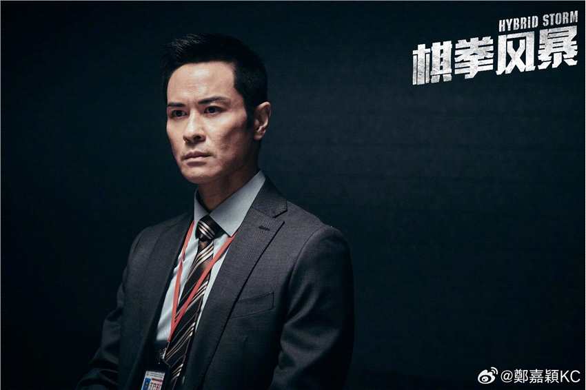 郑嘉颖后悔没给大儿子打好中文基础