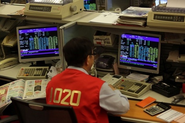 恒指公司3月3日提出，建議擴(kuò)大恒生中國企業(yè)指數(shù)的涵蓋范疇，加入紅籌股及民營企業(yè)，使恒生中國企業(yè)指數(shù)成為具代表性的香港市場中國指數(shù)。