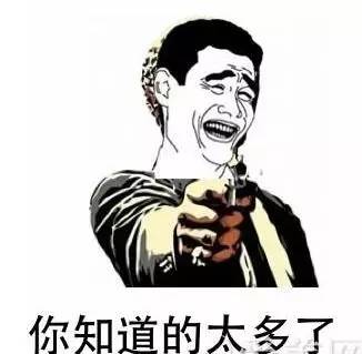 相比之下，中國(guó)證監(jiān)會(huì)主席劉士余在全國(guó)兩會(huì)第一次公開(kāi)講話時(shí)就明確提出“監(jiān)管的基本底線和目標(biāo)就是保護(hù)投資者”、“中國(guó)資本市場(chǎng)的發(fā)展必須堅(jiān)持市場(chǎng)化、法治化這一根本方向”。劉士余逢會(huì)必強(qiáng)調(diào)保護(hù)投資者特別是中小投資者的權(quán)益，也是中國(guó)股市監(jiān)管層的一向風(fēng)格。也許有時(shí)顯得“父愛(ài)泛濫”，但這種意識(shí)是很珍貴的，證監(jiān)會(huì)和深滬交易所日復(fù)一日勤奮地發(fā)現(xiàn)并補(bǔ)上各種制度漏洞的辦法，是值得支持的。