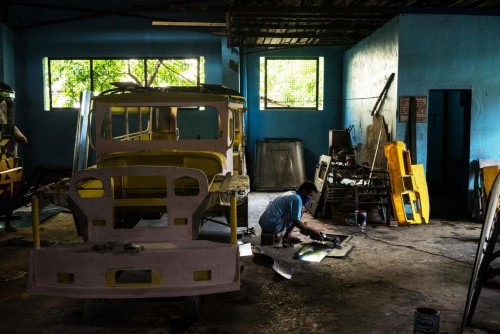 菲律賓街頭的出租車：舊吉普成了藝術(shù) 