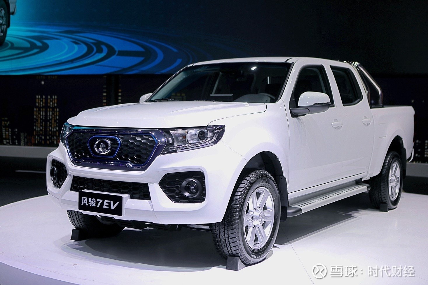 17104528s3lm.jpg