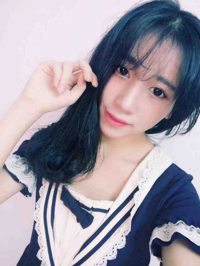 亲爱的华