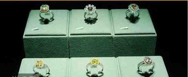 白鉆一年價跌10% 現(xiàn)在求婚用什么鉆石最既合適又保值？