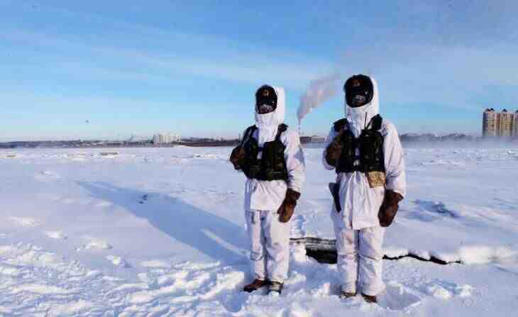 黑河雪域边关哨兵-31℃站岗 如身披