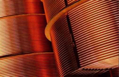 期銅收高0.2%，報(bào)5748美元，但勢(shì)將錄得圣誕假期前以來(lái)的首個(gè)周度跌幅。