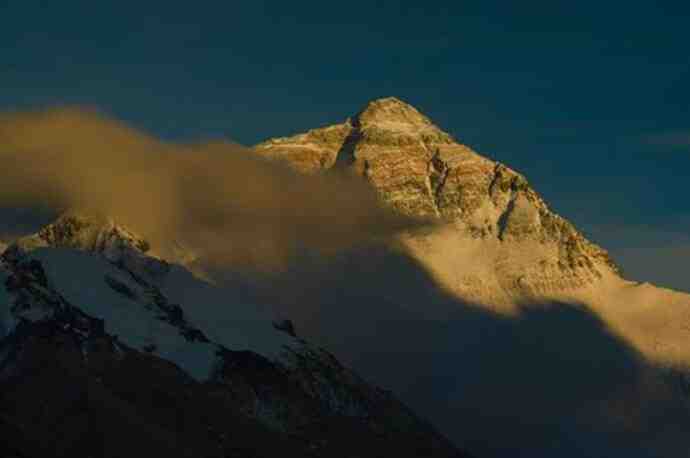 珠穆朗玛峰图片 世界第一高峰图片
