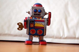 有缺陷的机器人更讨人类欢心？