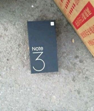 包裝盒泄漏天機：小米Note 3曝光！最快下月發(fā)