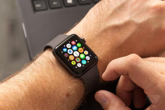 Apple Watch 3 GPS版:iPhone最佳伴侶非它莫屬