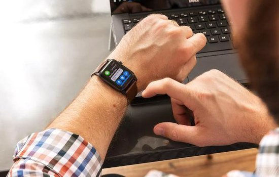 Apple Watch 3 GPS版:iPhone最佳伴侶非它莫屬