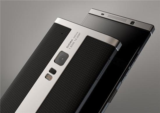 最新黑莓概念手機(jī)：搭載驍龍845/全觸摸屏設(shè)計(jì)