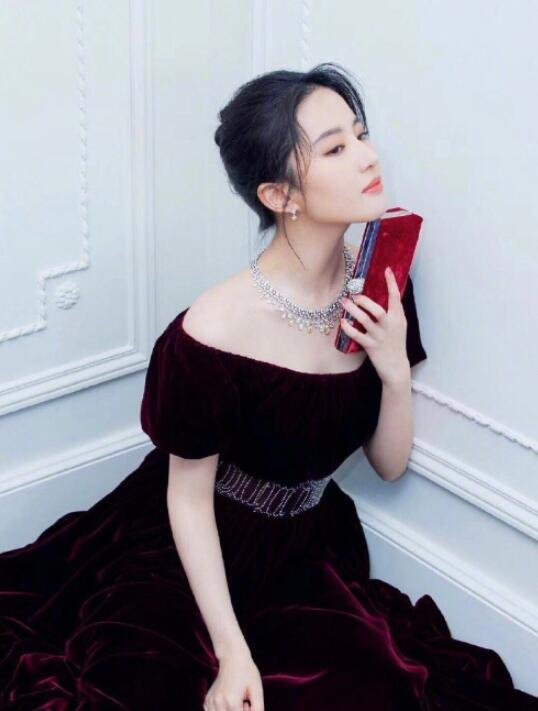 古典美女明星刘亦菲图片