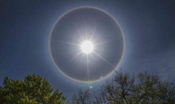 北京出現(xiàn)日暈景觀
