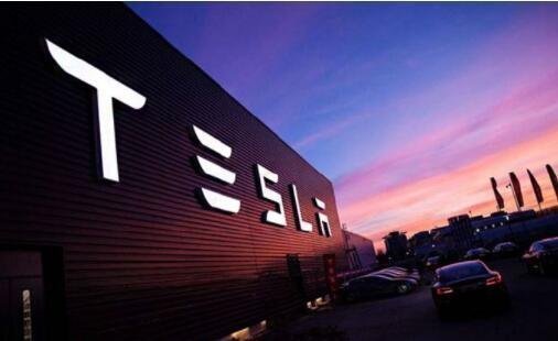 特斯拉回應(yīng)國產(chǎn)Model3降價(jià)20%