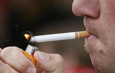 全球男吸烟者首降，全球吸烟人数
