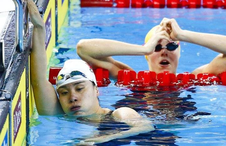 傅園慧預(yù)賽第一卻無緣決賽 .jpg 傅園慧預(yù)賽第一卻無緣決賽 .jpg