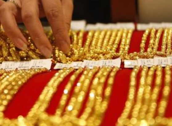 黃金首飾.png 黃金首飾.png