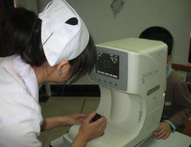 視力檢查.jpg 視力檢查.jpg