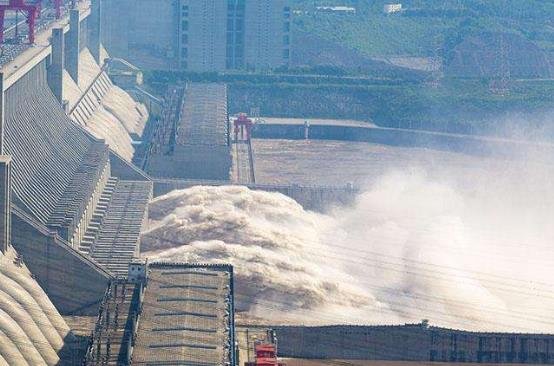 中国水利水电建设.jpg