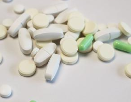 醫(yī)藥.png 醫(yī)藥.png