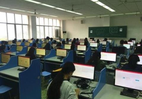 教育部回應推進無紙化考試 .jpg 教育部回應推進無紙化考試 .jpg