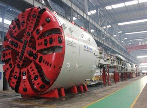 盾構(gòu)機(jī).jpg 盾構(gòu)機(jī).jpg