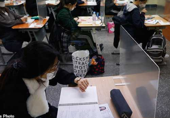 隔板.png 隔板.png