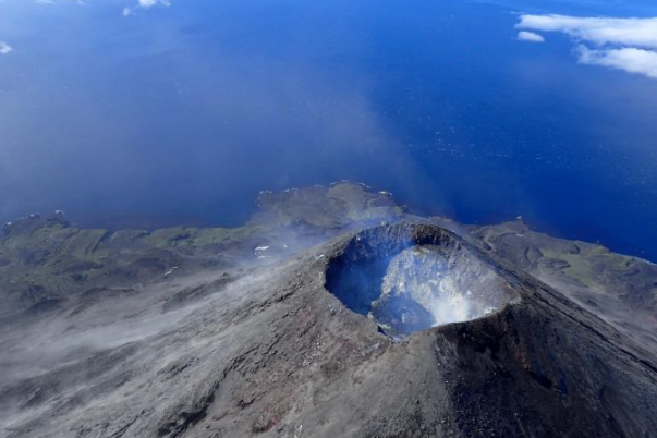 阿拉斯加的群岛可能是一座巨大的相互连接的火山