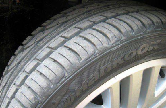 韓泰輪胎特寫.png 韓泰輪胎特寫.png