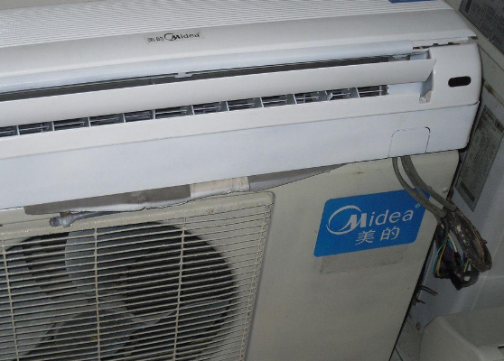 美的空調(diào).png