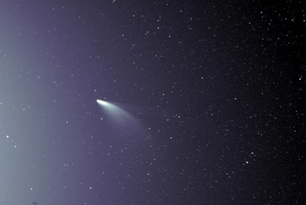 帕克太阳探测器首次观测到了一颗放牧彗星