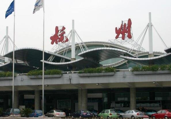 杭州机场设临时过夜休息区,杭州机场有多少个及杭州机场上市了吗