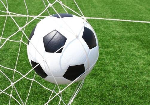 足球.jpg 足球.jpg