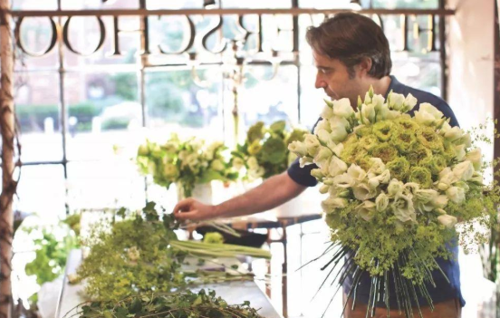 Christian Tortu.png Christian Tortu.png