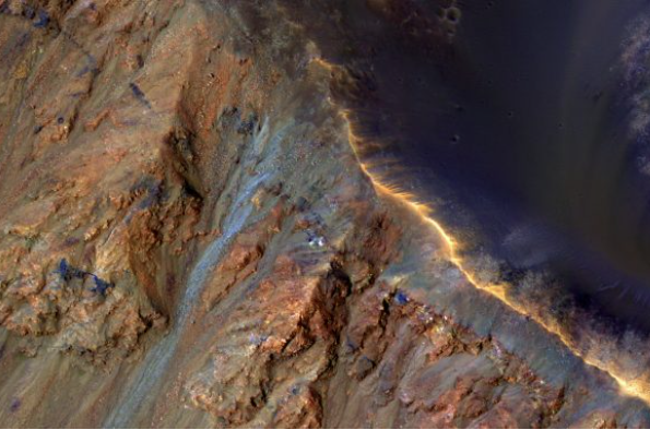 火星表面滑坡