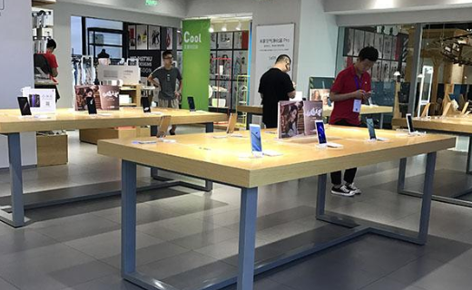 手機(jī)體驗(yàn)店.png