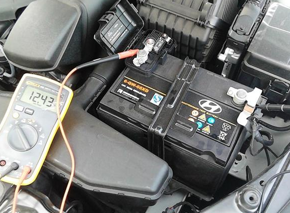 汽車電瓶虧電.png 汽車電瓶虧電.png