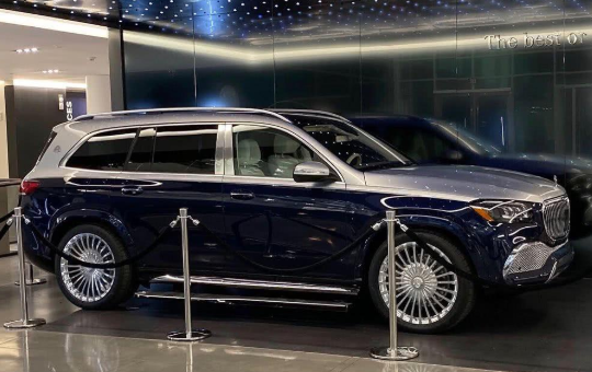 邁巴赫GLS.png 邁巴赫GLS.png