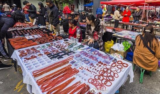 最新地?cái)偖a(chǎn)品 最新地?cái)偖a(chǎn)品