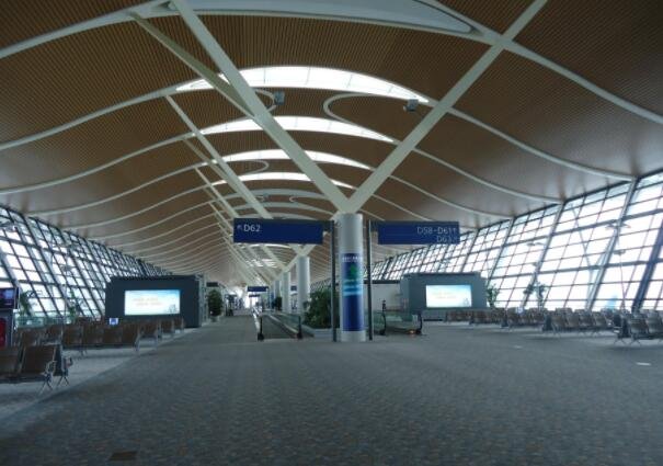 上海飞机场有几个,我国飞机场最多的城市是哪个