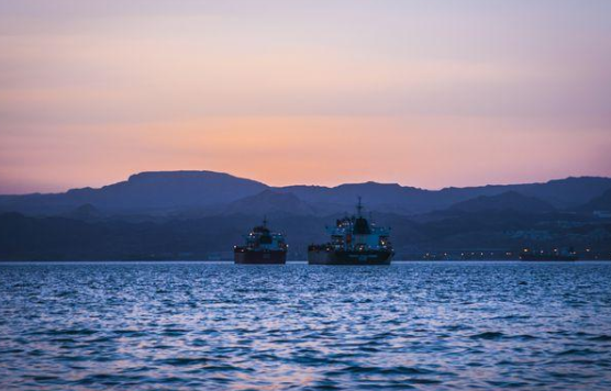 蘇伊士運(yùn)河的黃昏.png 蘇伊士運(yùn)河的黃昏.png