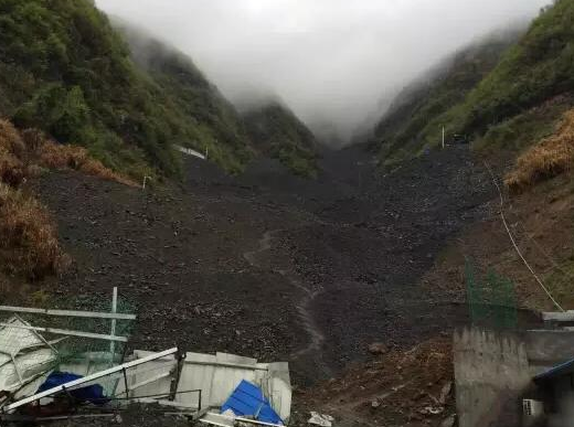 礦洞.png 礦洞.png