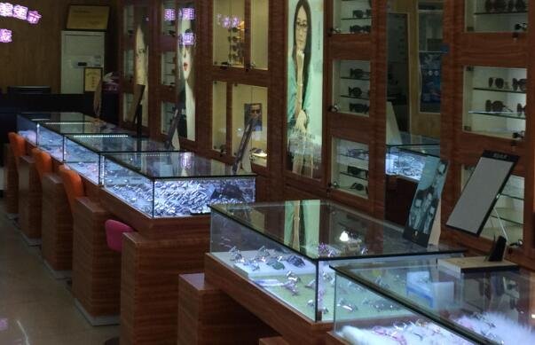 平價(jià)眼鏡超市