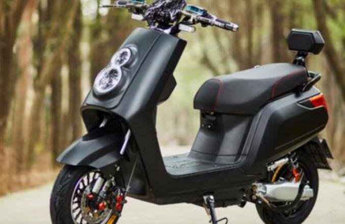 智能電動(dòng)車